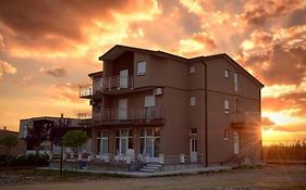 Villa Aurora